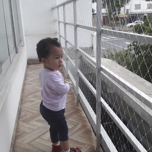 Seguridad infantil: protección de ventanas y balcones